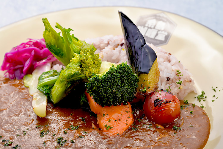 糸島野菜の彩カリー